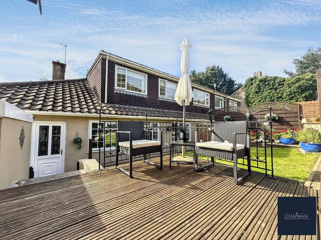 Property photo 2 of 23
