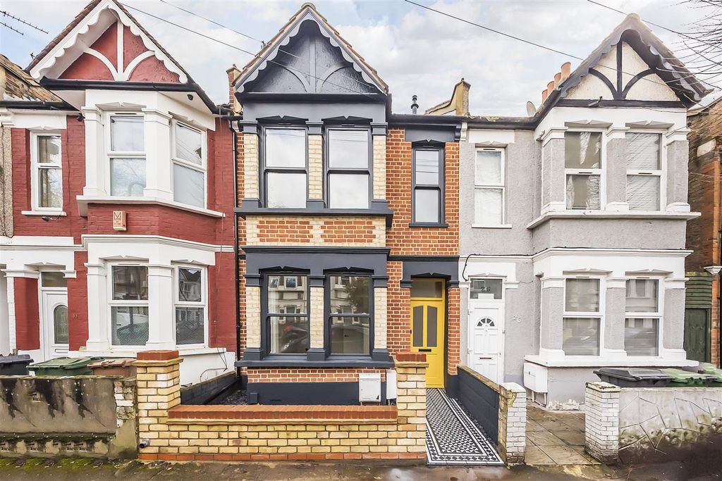Property photo 1 of 21 1