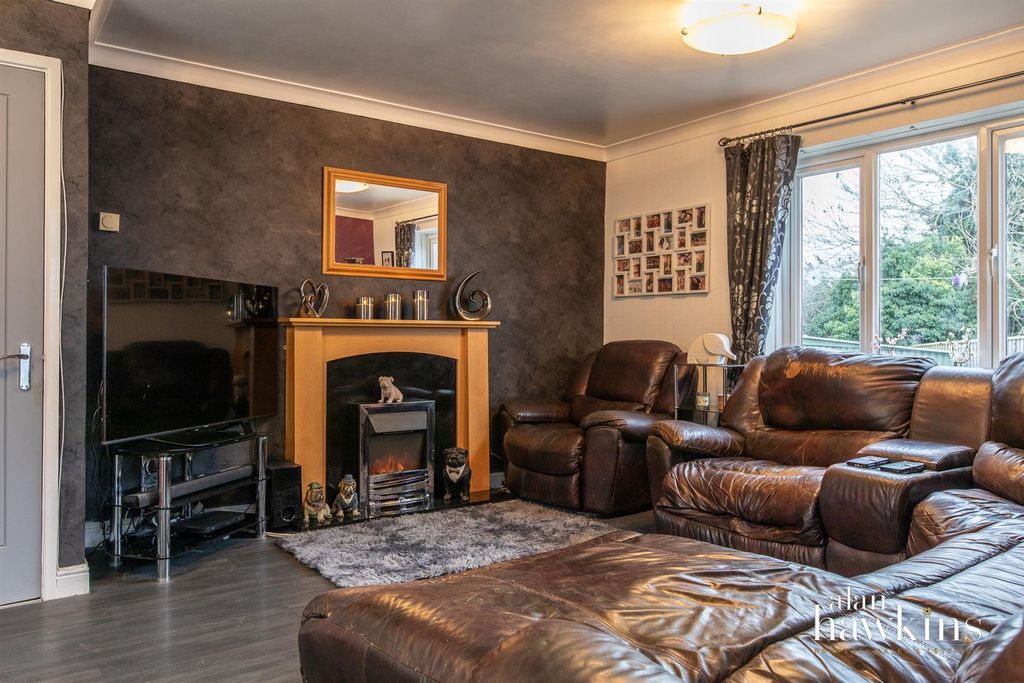 Property photo 3 of 19 3472-100.Jpg