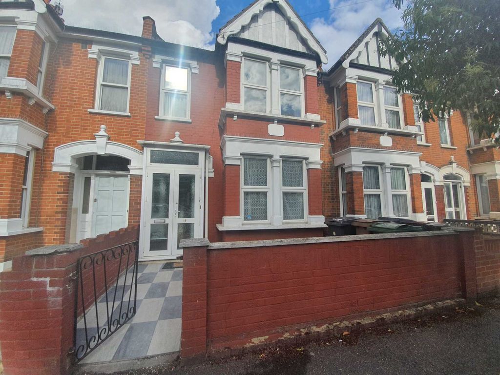 Property photo 1 of 22