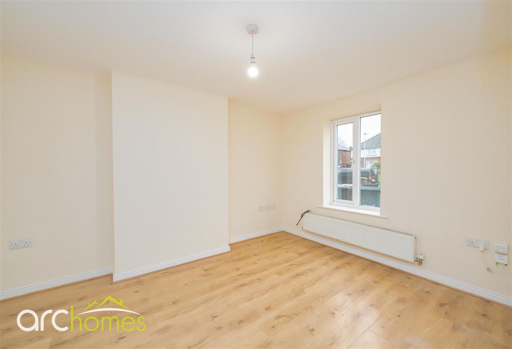 Property photo 2 of 15 Dsc04843-Edit.Jpg