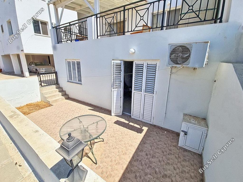 Property photo 2 of 26