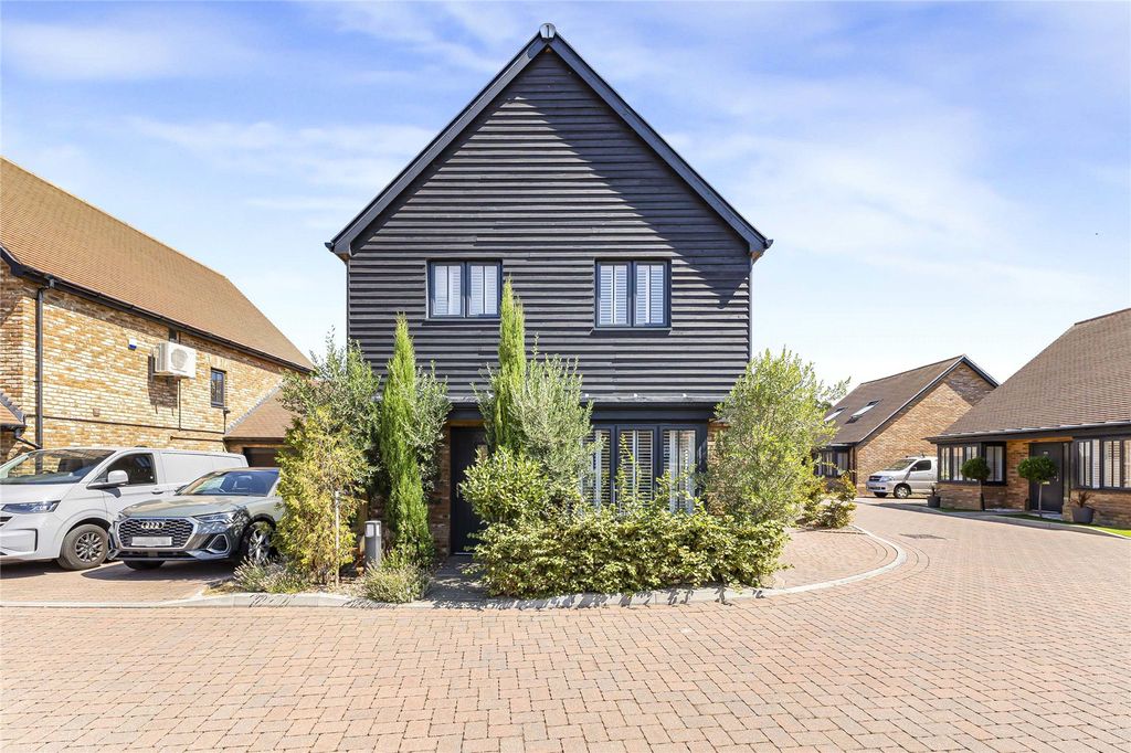 Property photo 1 of 28 Picture No. 17