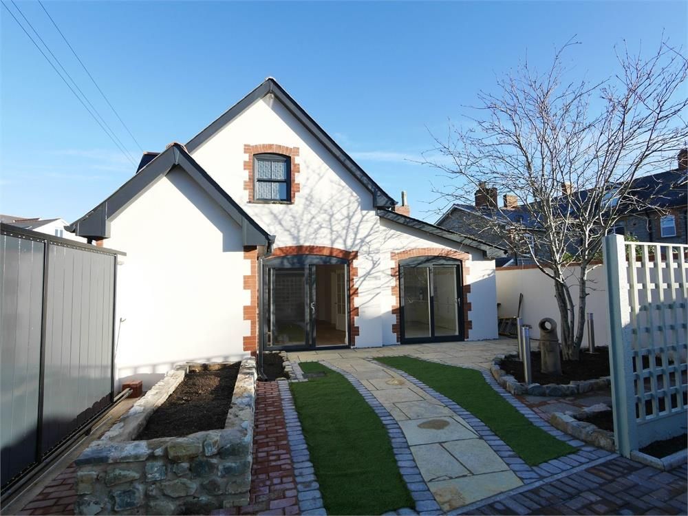 Property photo 1 of 15 1