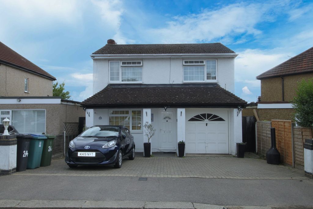 Property photo 1 of 11 2 Bedroom Detached