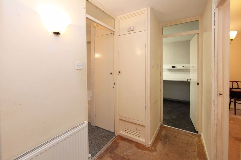 Property photo 3 of 16 Photo 6