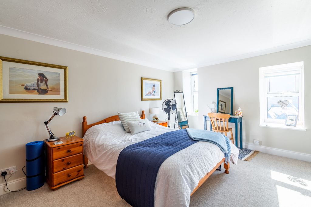 Additional image 7 of 1 bed flat for saleImperial Court, Lynton EX35