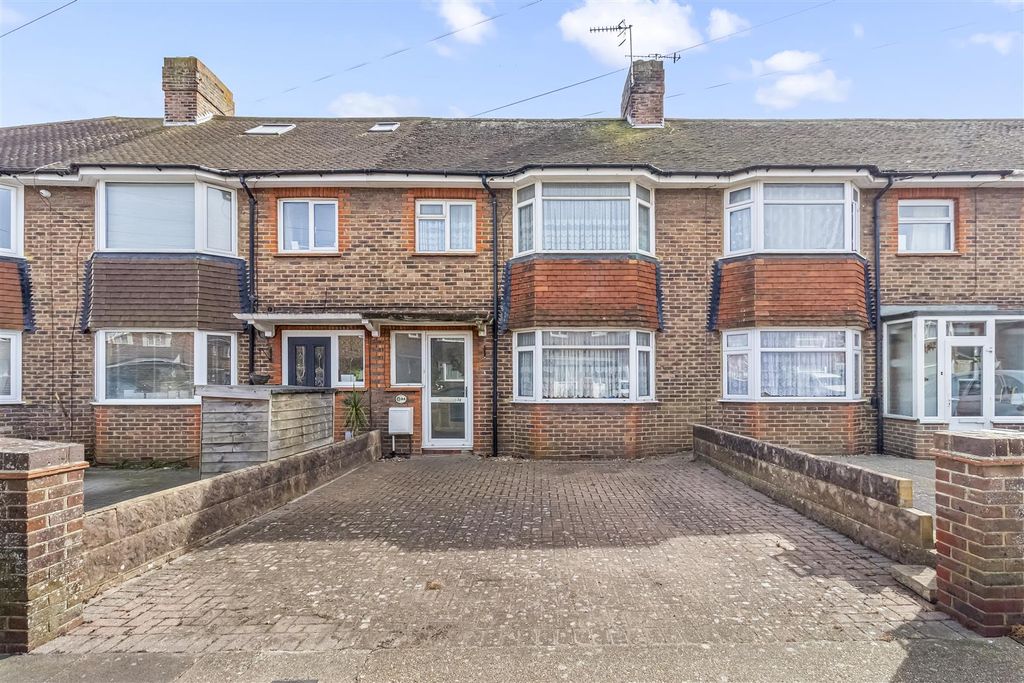 Property photo 1 of 18 34 Guildford Road-018.Jpg