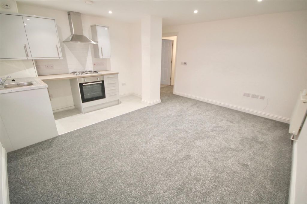 Property photo 2 of 6 Img_0841.Jpeg