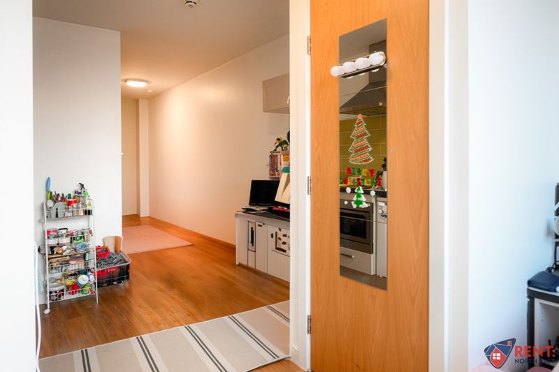 Property photo 2 of 10 Photo 8