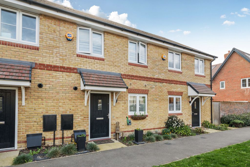 Property photo 1 of 16 1429211-4-69B0499...