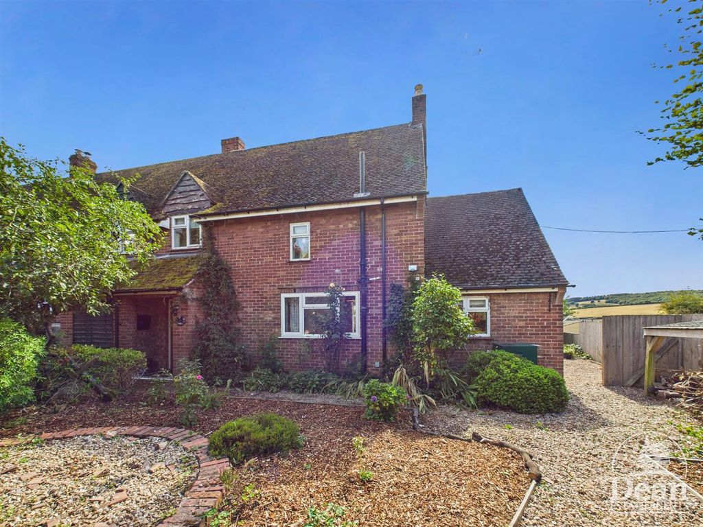 Property photo 1 of 29