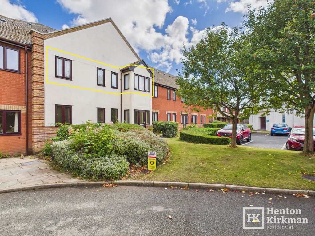 Property photo 1 of 14