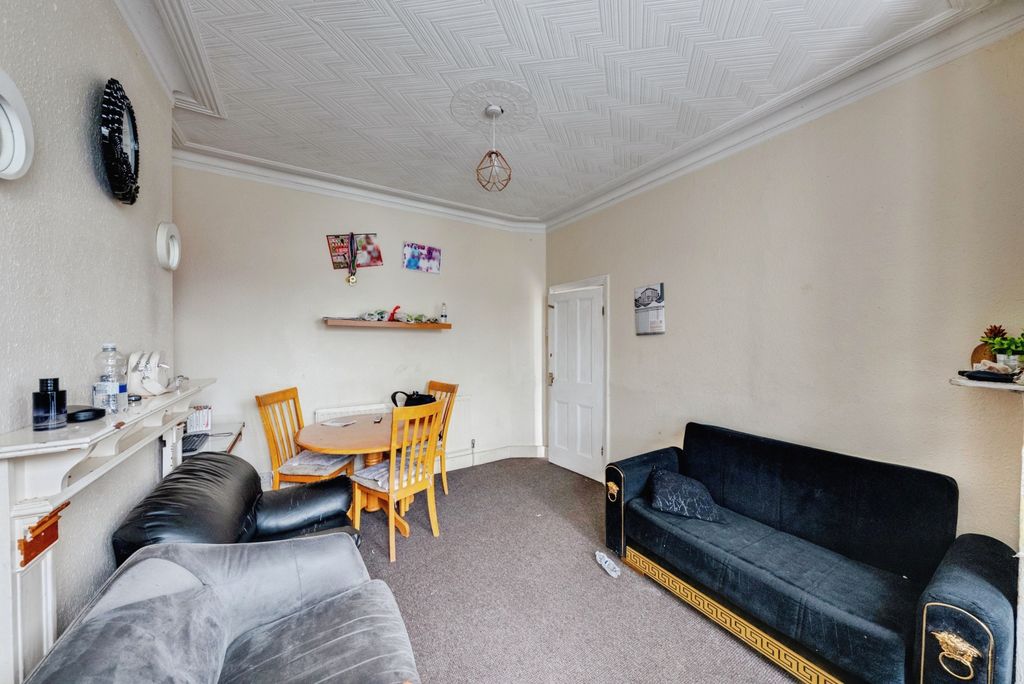 Property photo 3 of 20 A7S05505Hdr