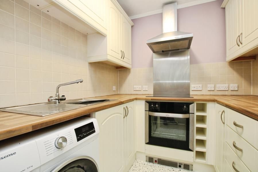 Property photo 2 of 9