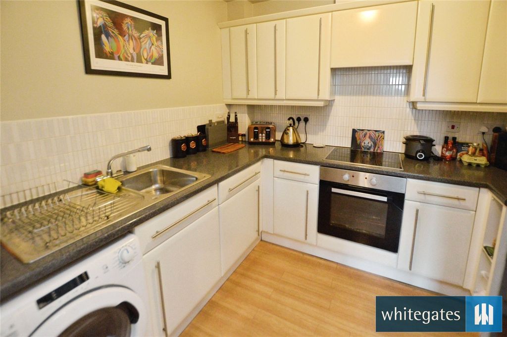 Property photo 3 of 10 Picture No. 25