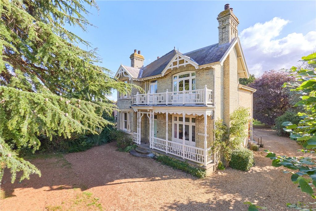 Property photo 2 of 15 Picture No. 04