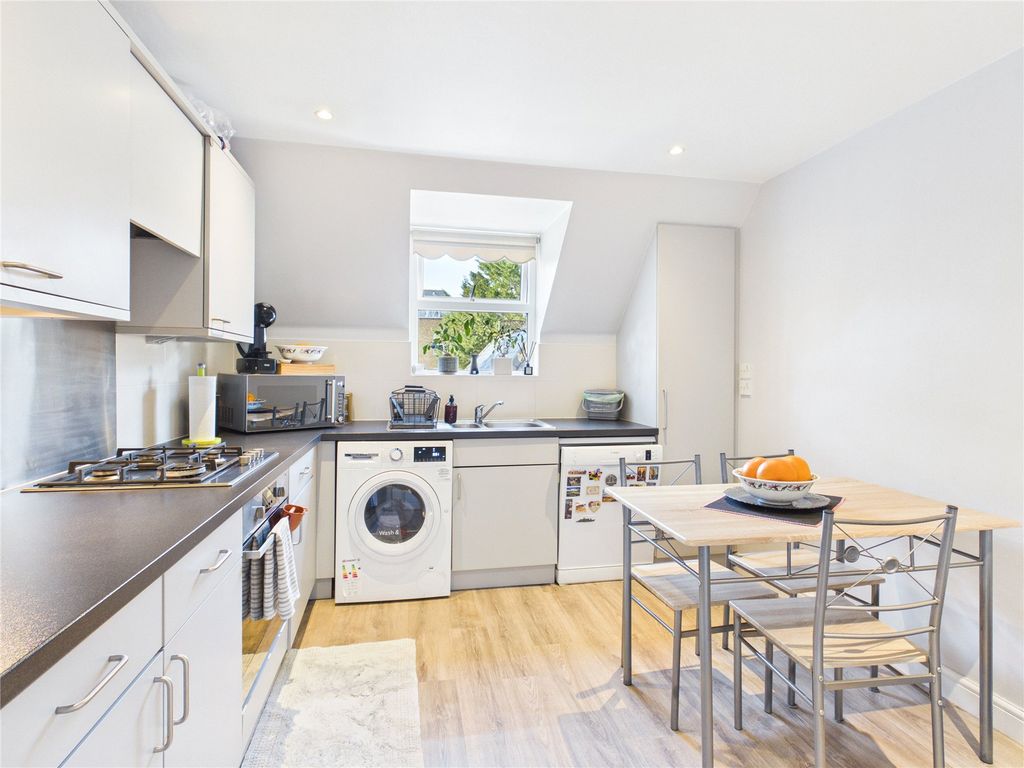 Property photo 3 of 20 Kitchen