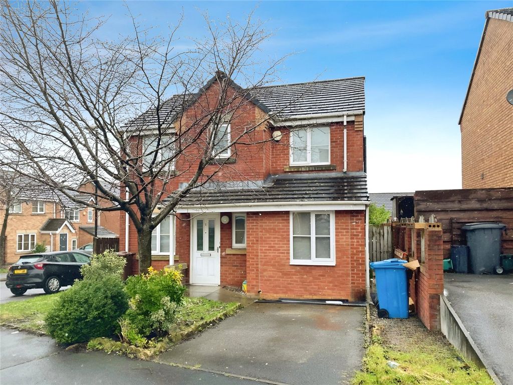 Property photo 2 of 19 Picture No. 02