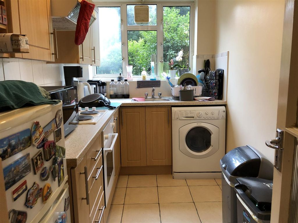 Property photo 2 of 5 Img_1571.Jpg