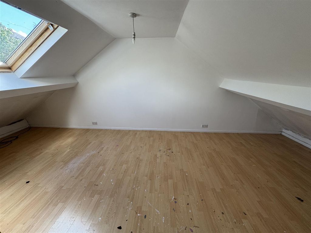 Property photo 1 of 11 Img_2686.Jpg