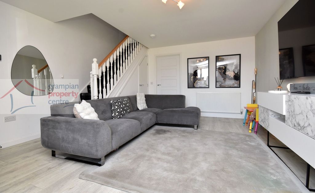 Property photo 2 of 22 l2 .Jpg