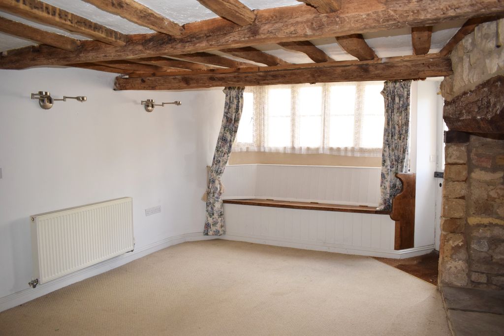 Property photo 3 of 16