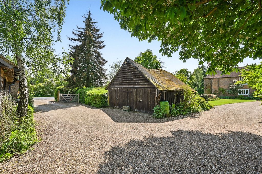 Property photo 3 of 21 Outbuilding