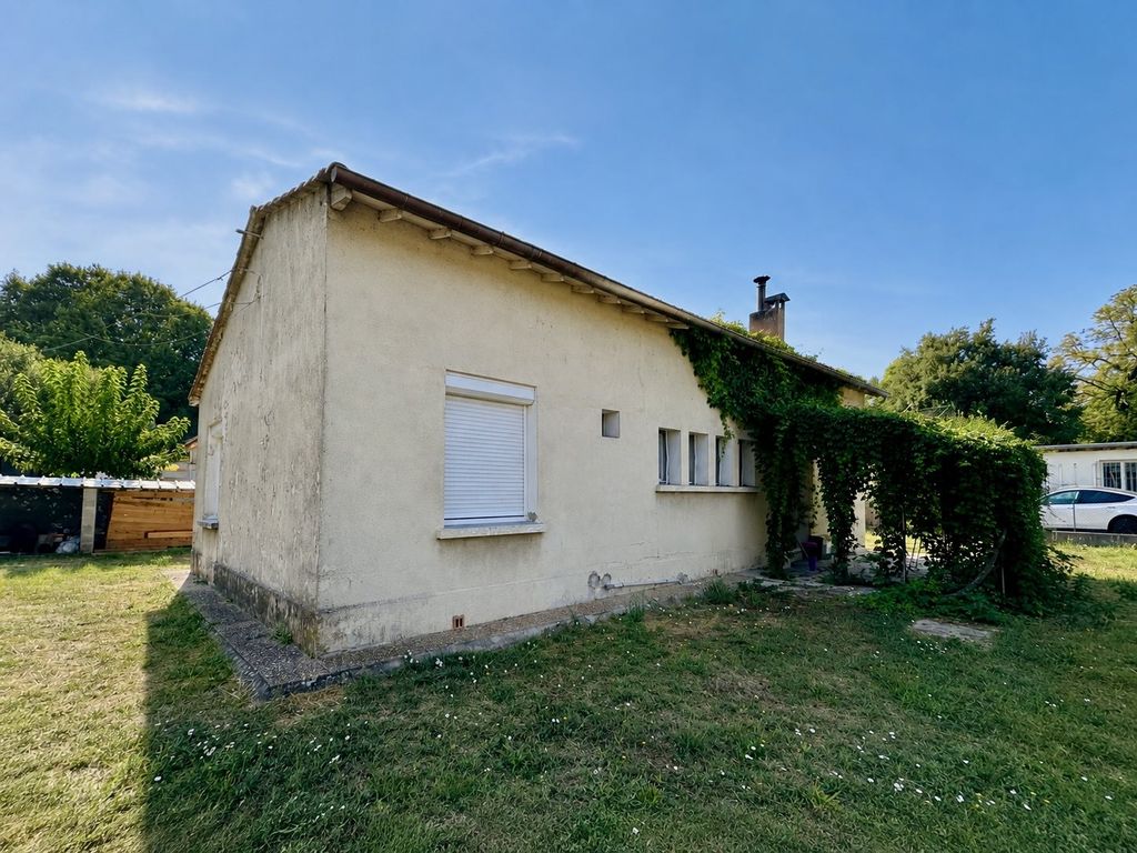 Property photo 1 of 7 House For Sale 73m2 - 5 Rooms Sommieres