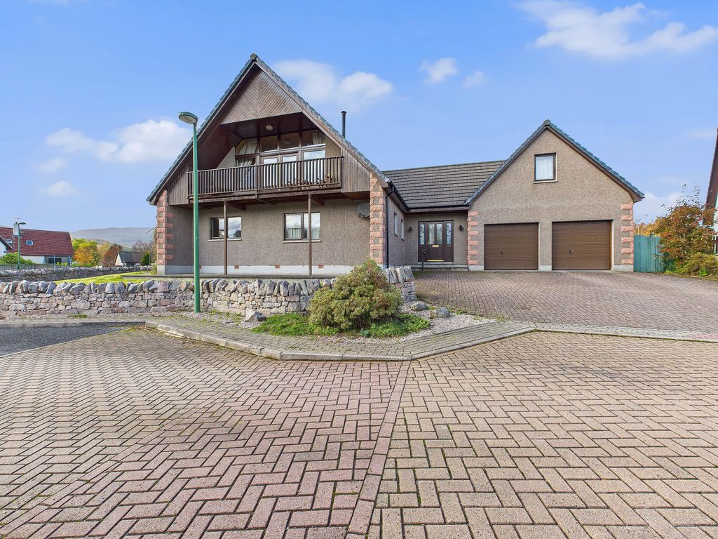 Property photo 1 of 47