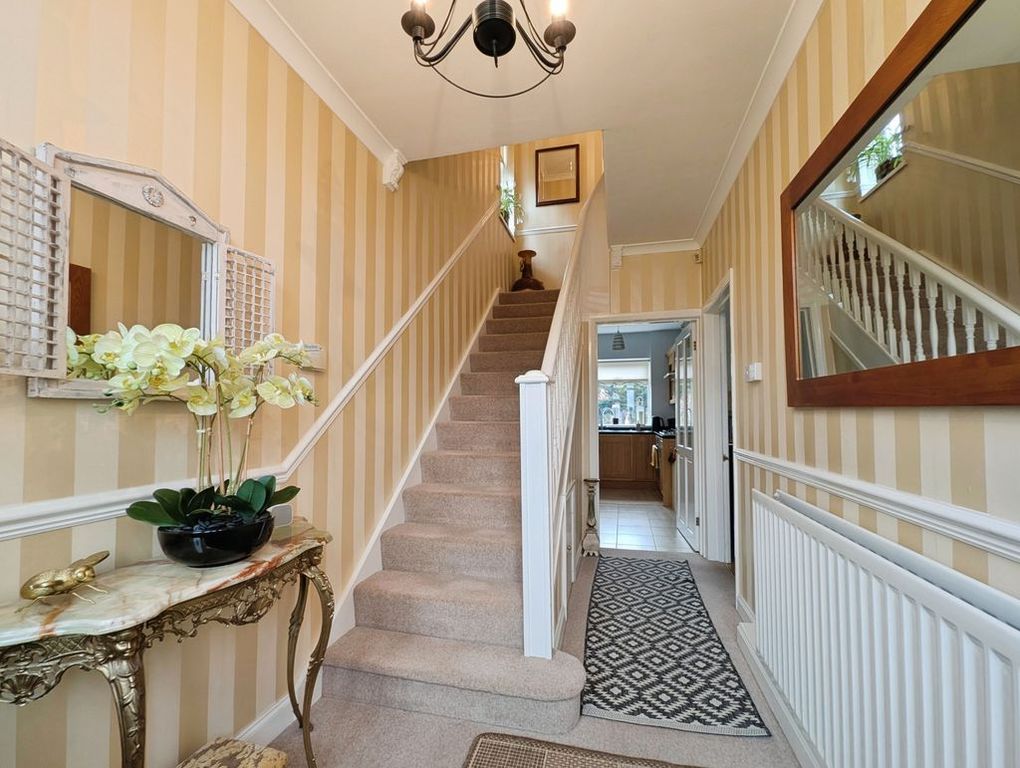 Property photo 3 of 14 Photo 12