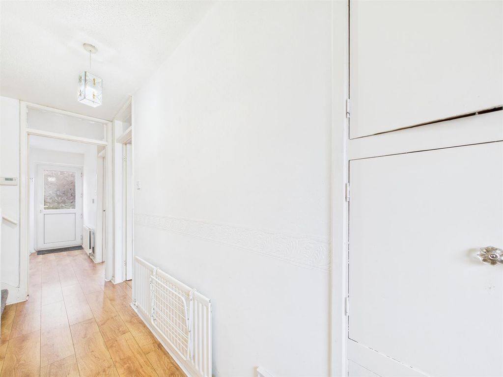 Property photo 2 of 32 Cam03604G0-Pr0213-Still002.Jpg