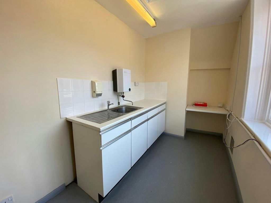 Property photo 3 of 4 d41Fb18Ddaf5465c94463Da1B49F8Efd.Jpg