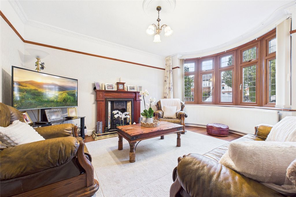 Property photo 2 of 14 Picture No. 08