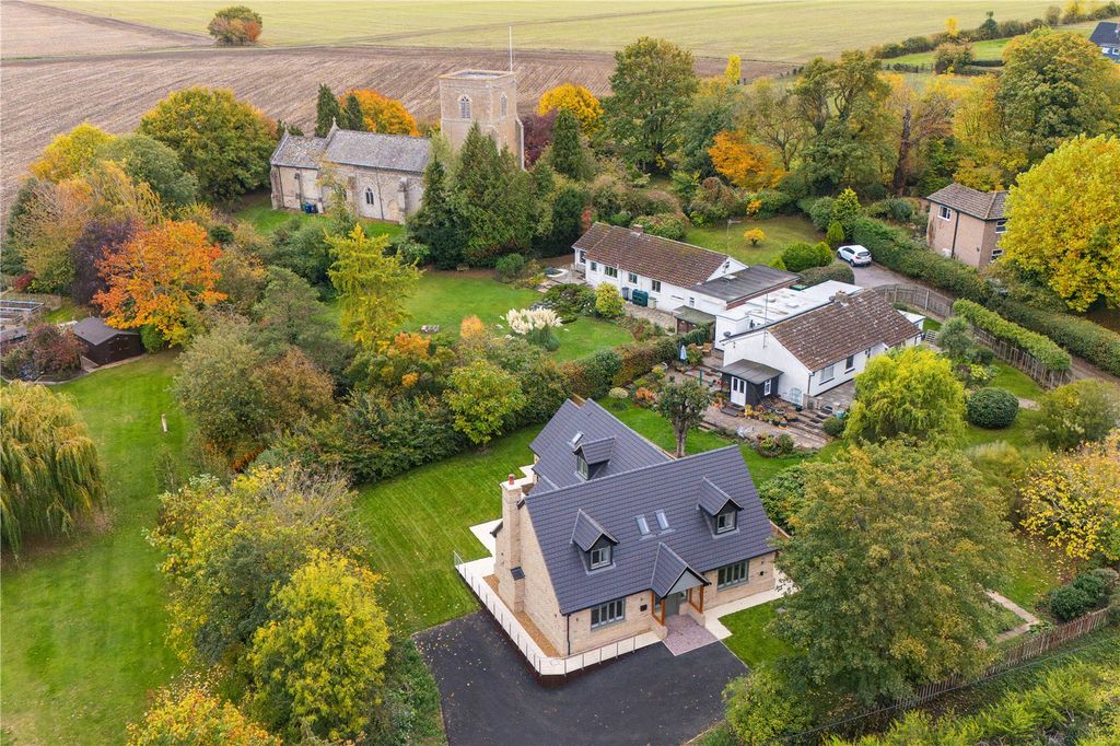 Property photo 1 of 17 Front