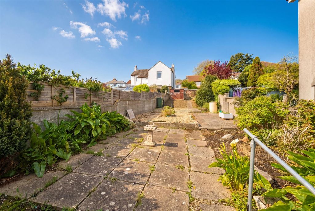 Property photo 2 of 17 Rear Garden 1.Jpg