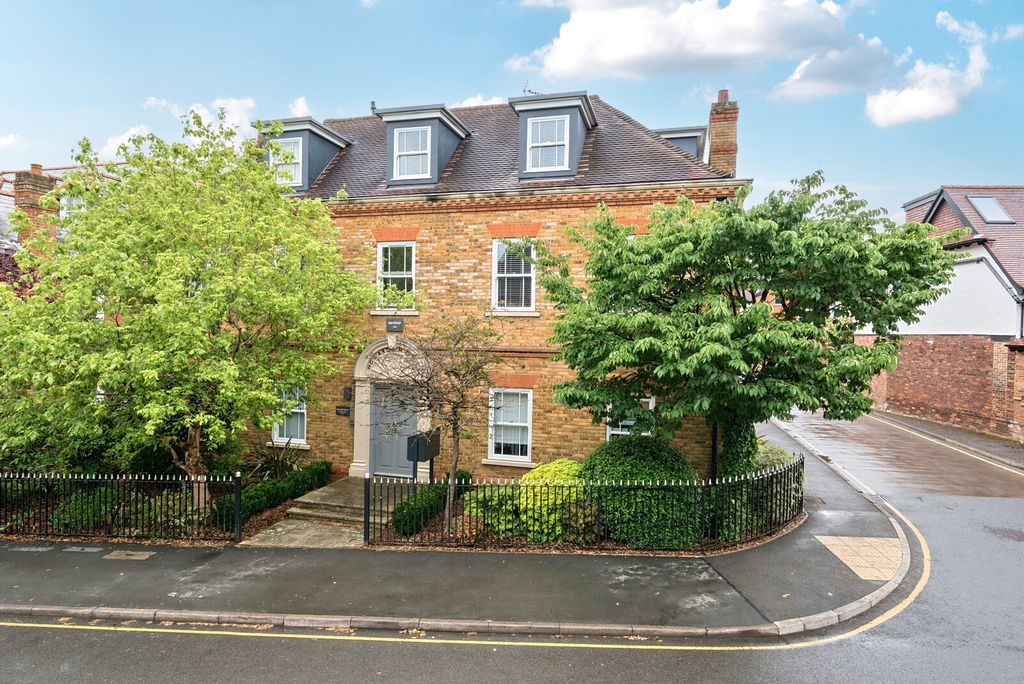 Property photo 1 of 13 1471881-1-6A26A4F...
