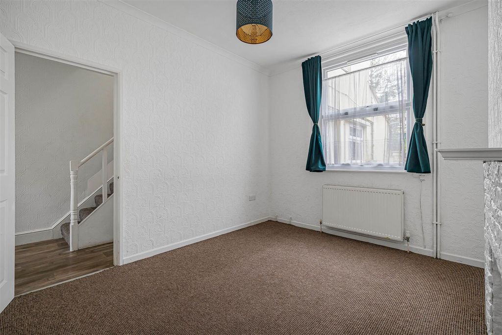 Property photo 3 of 14 Reception Room