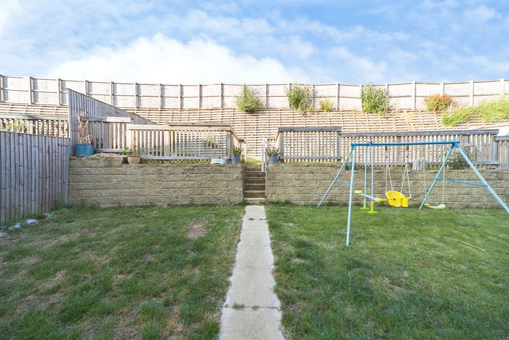 Property photo 2 of 17