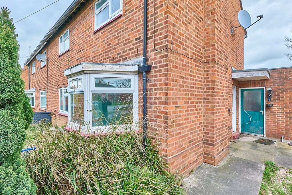 Property photo 3 of 10