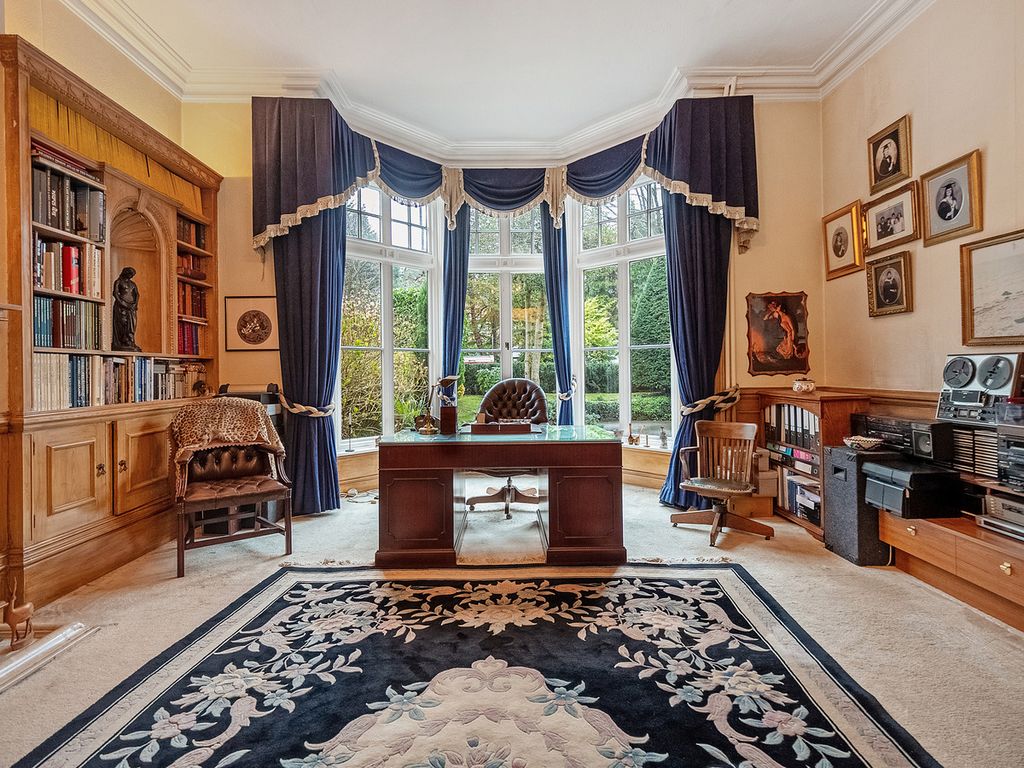 Property photo 1 of 50