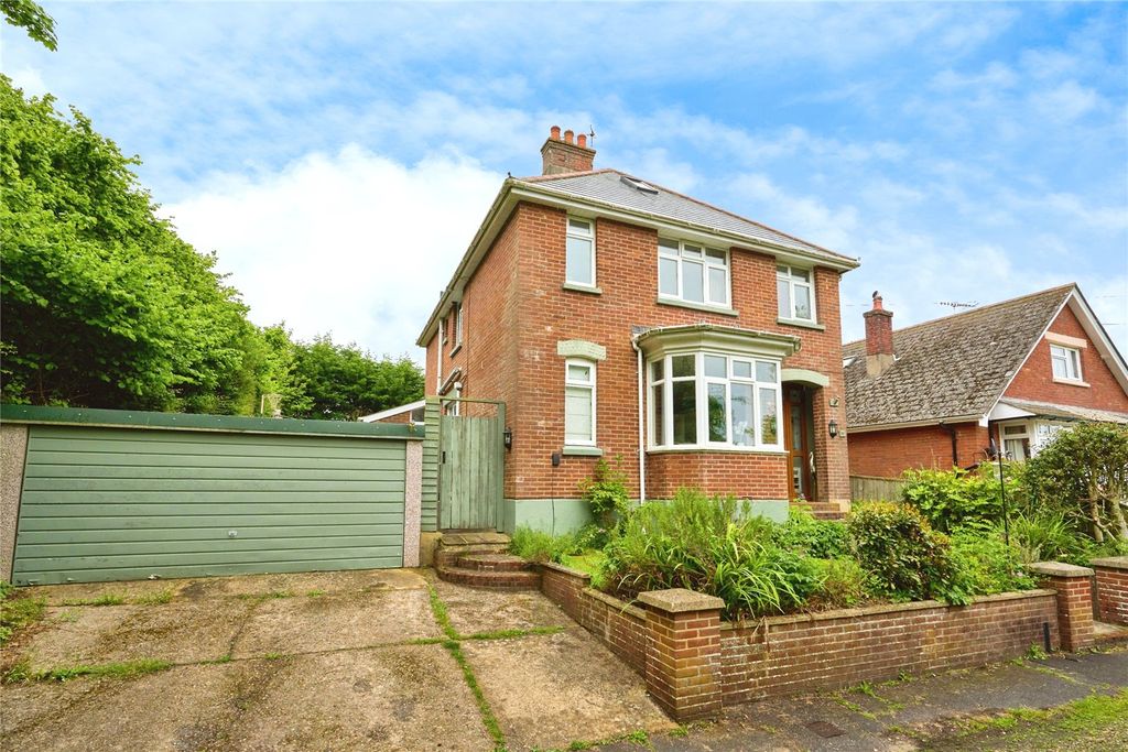 Property photo 1 of 24 Picture No. 01