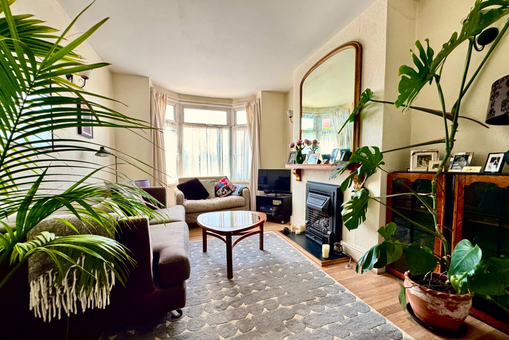 Property photo 3 of 14