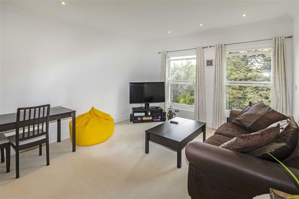 Property photo 2 of 5