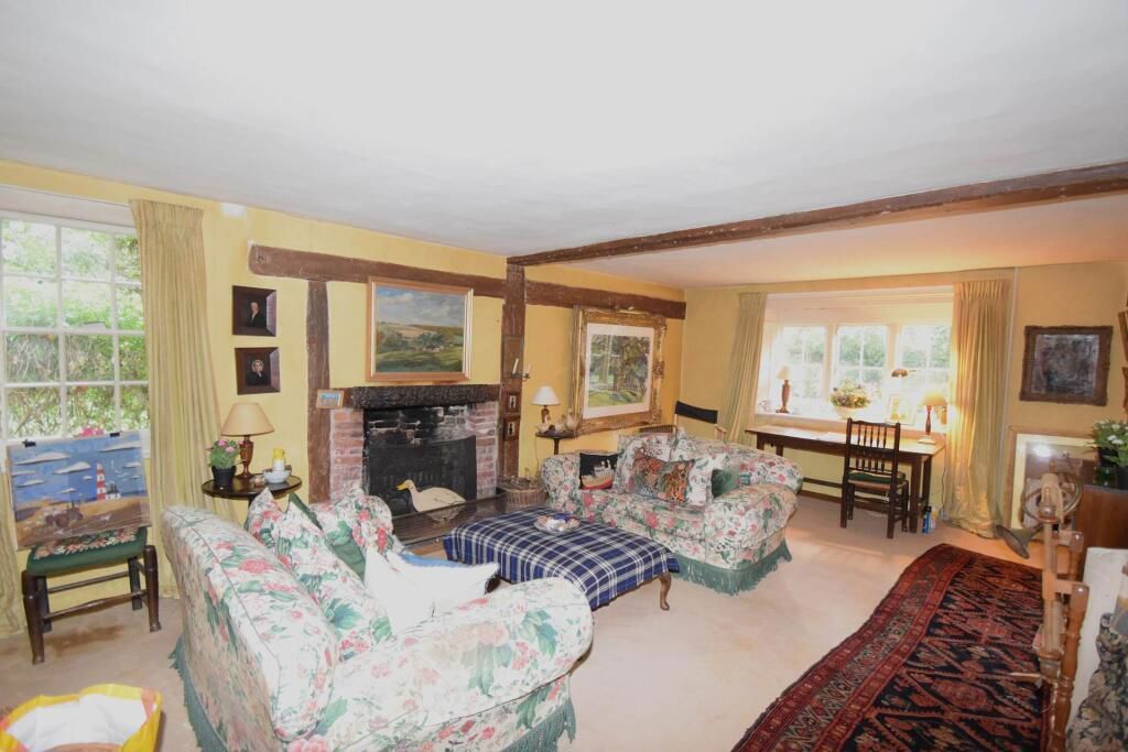 Property photo 2 of 26