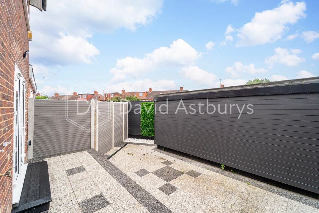 Property photo 2 of 15 Ndb04434-Edit