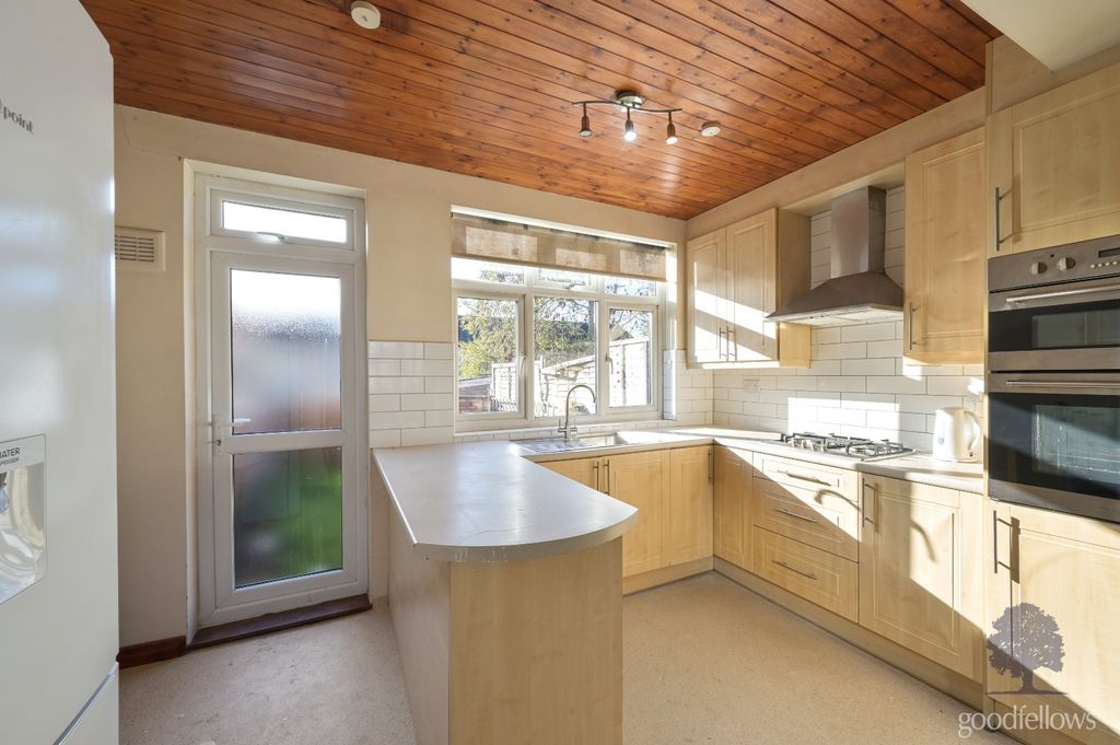 Property photo 2 of 15 Picture 2