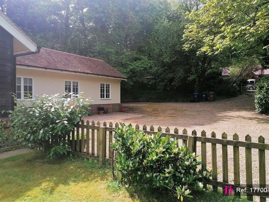 Property photo 2 of 22
