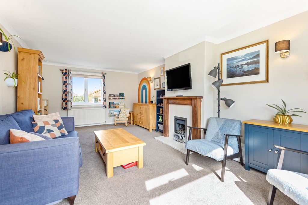 Property photo 3 of 17 Property Image 3