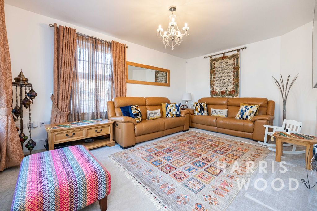 Property photo 3 of 47 4705236